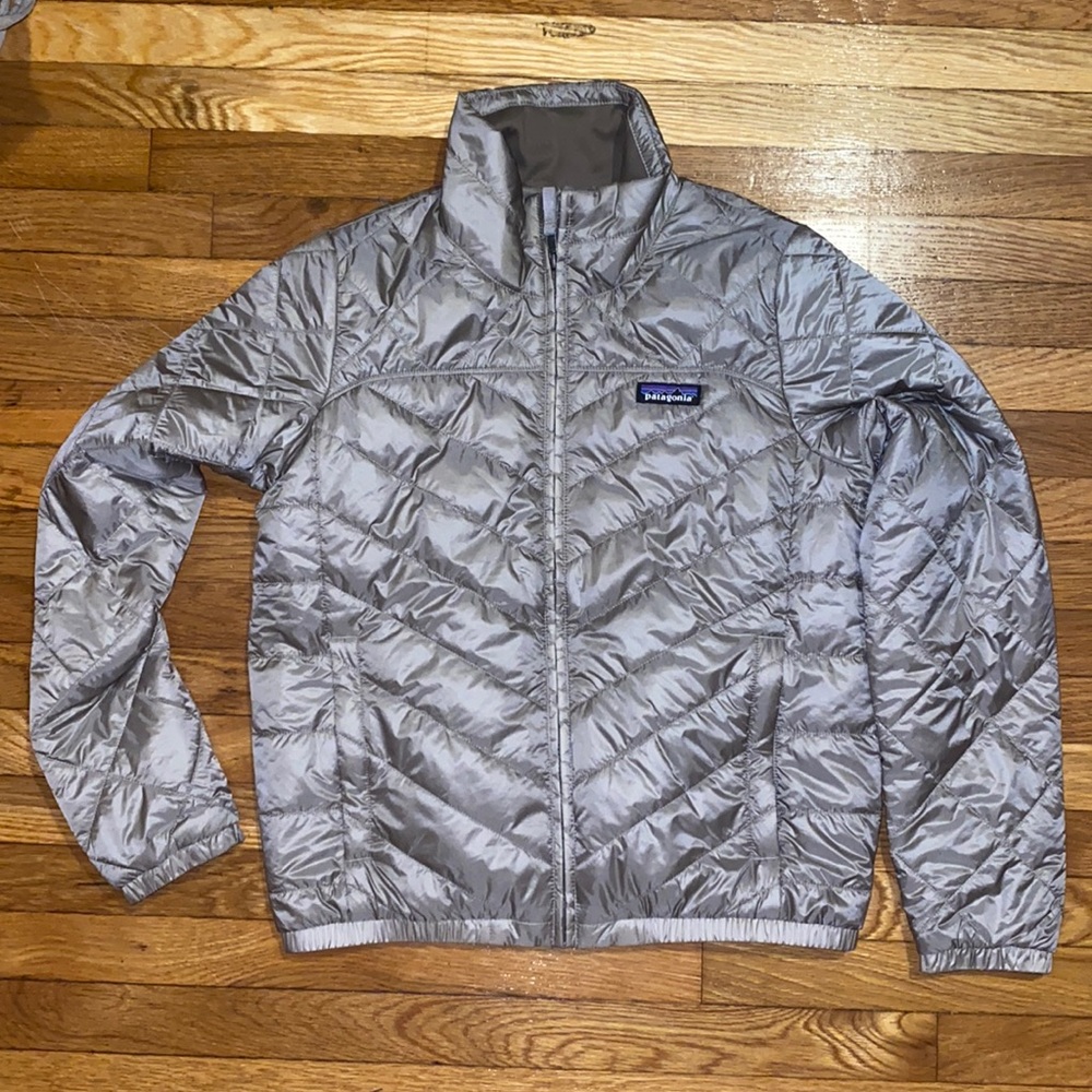 ✨ light Patagonia jacket ✨